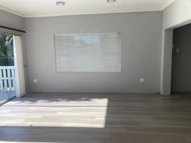 To Let Commercial Property for Rent in Walmer Eastern Cape